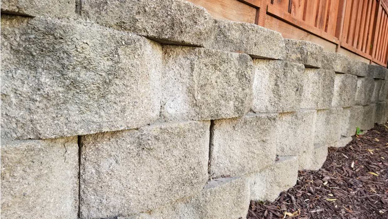 Retaining Walls - Commercial Concrete Contractors